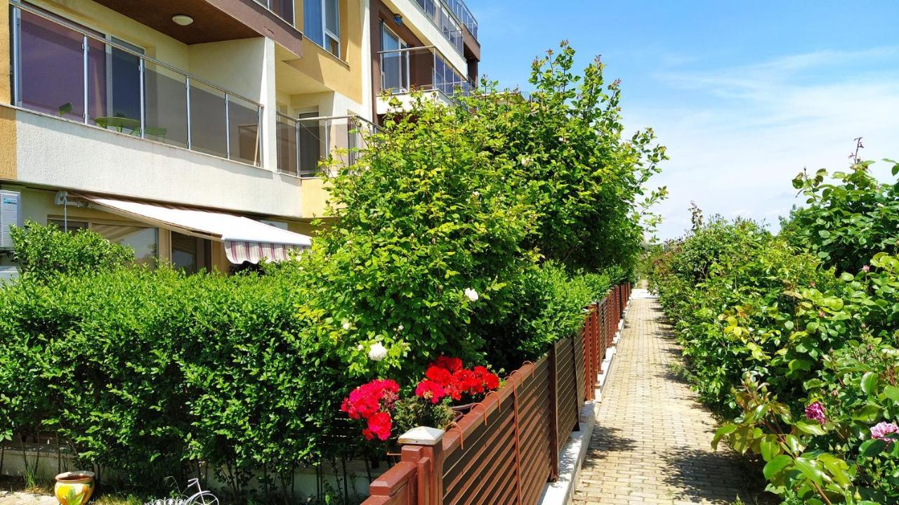 Byala-Apartment-Valmira Byala  Bagian luar foto